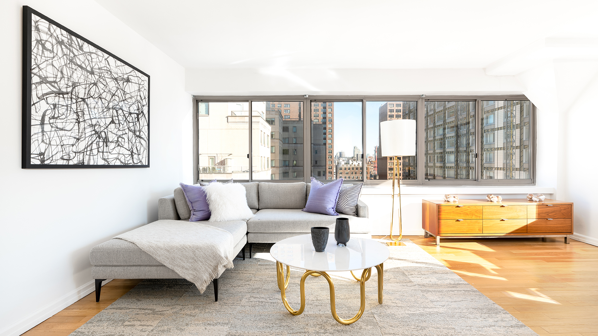 https://tfc.io/marketing/files/building_images/The-Fairfax_201-E-69th-St_Living_Room.jpg